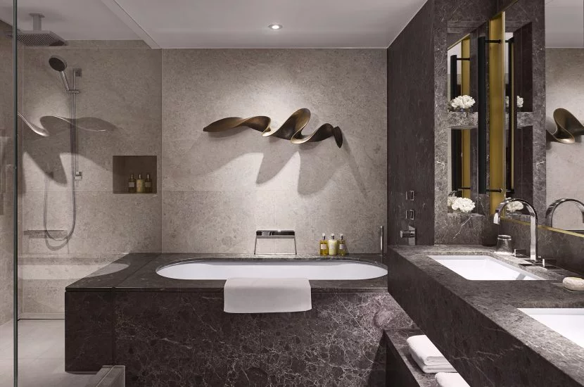 Intercontinental Hotel, Park Lane Bathroom Suite